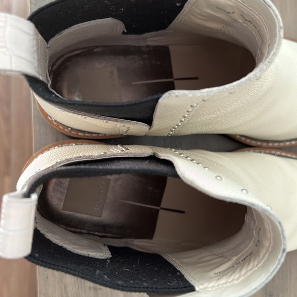 DOLCE VITA Huey H20 Studded Bootie Cream Black Chelsea Boots - Picture 2 of 8